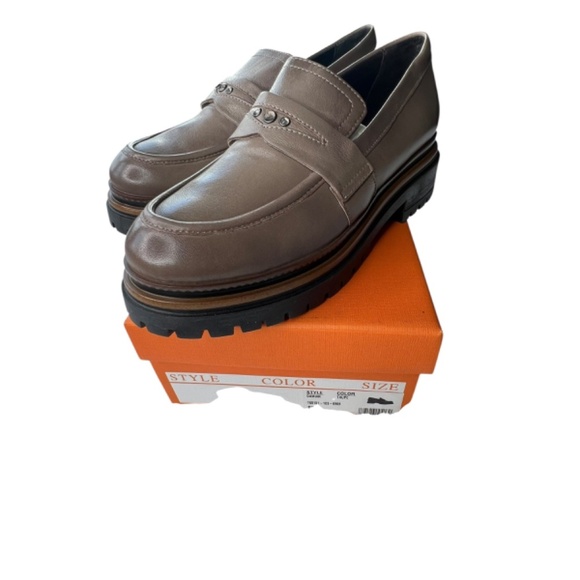 Miz Mooz Leather Loafers - Damian Taupe EU 39 (US 8.5-9) - Picture 11 of 11